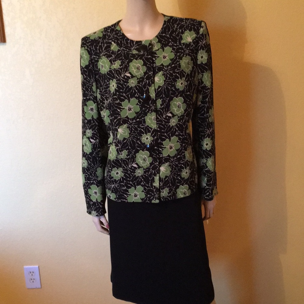 Le Suit Jacket Skirt Suit NWT Size 14